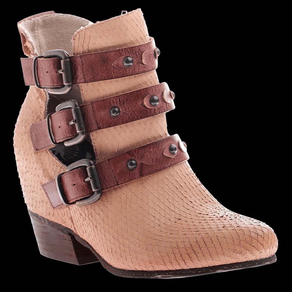 OTBT Valleyview in Brownstone buckle booties